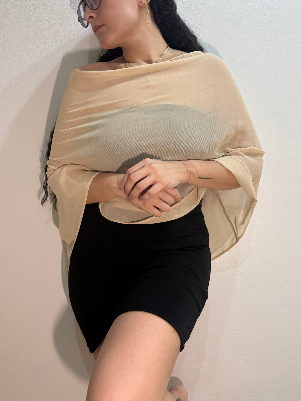 Claudia’s poncho - beige
