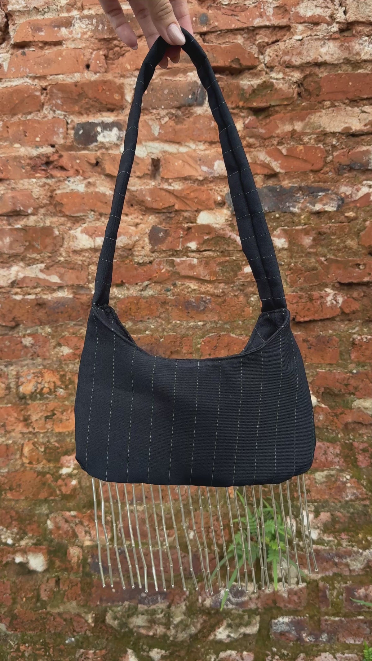 Tati’s bag - lines